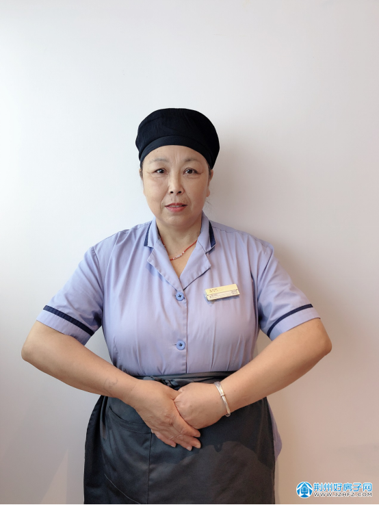 "人物事迹平时罗阿姨负责的保洁区域用一尘不染来形容,也毫不过分除了